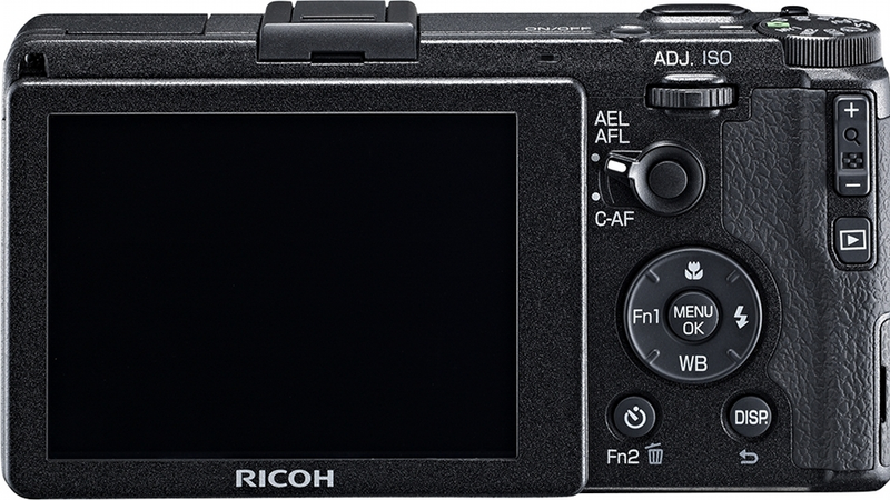Illustration for article titled Ricoh GR: A DSLR Sensor in a Point-and-Shoot, For $300 Less Than Nikon